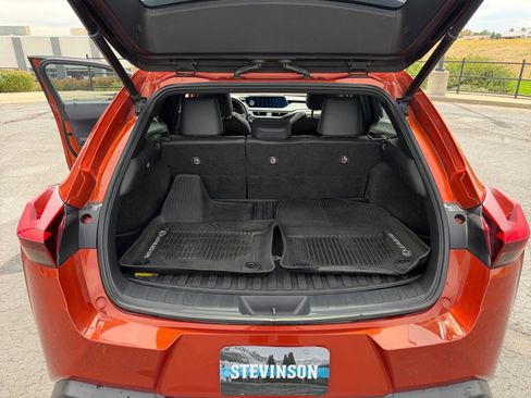 Used 2019 Lexus UX 250h w/ Premium Package AWD/4WD image 32