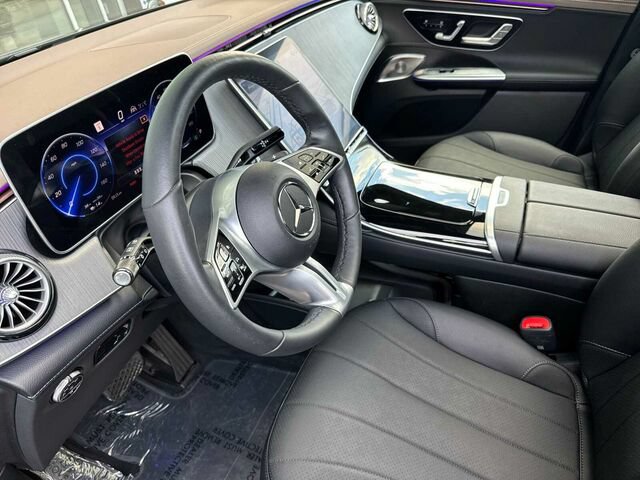 Certified 2025 Mercedes-Benz EQE 350+ 4MATIC SUV w/ AMG Line Exterior Package image 10