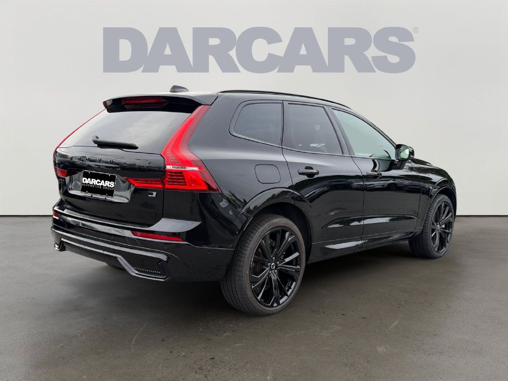 Certified 2024 Volvo XC60 T8 Ultimate AWD/4WD image 6