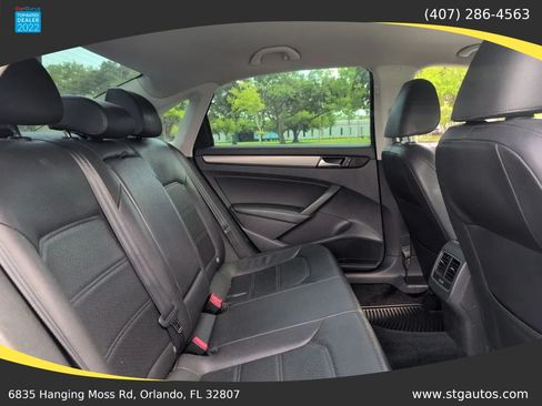 Used 2014 Volkswagen Passat 1.8T SE FWD image 22