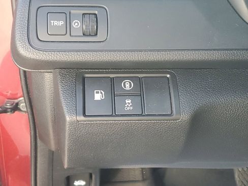 Used 2021 Honda Insight EX image 17