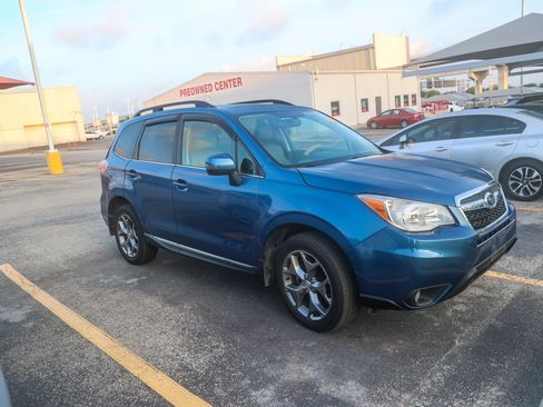 Used 2015 Subaru Forester 2.5i Touring AWD/4WD image 6