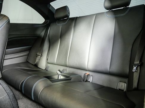 Used 2017 BMW M2 image 18