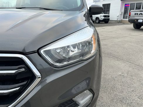 Used 2017 Ford Escape SE w/ Equipment Group 201A image 34
