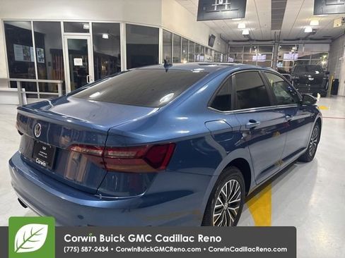Used 2019 Volkswagen Jetta SEL FWD image 8