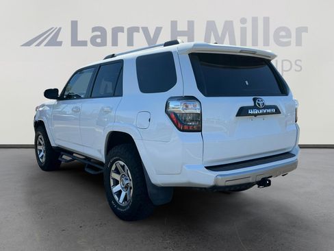 Used 2016 Toyota 4Runner Trail Premium image 1
