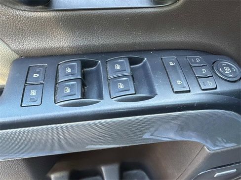 Used 2017 Chevrolet Silverado 2500 LTZ w/ LTZ Plus Package image 21