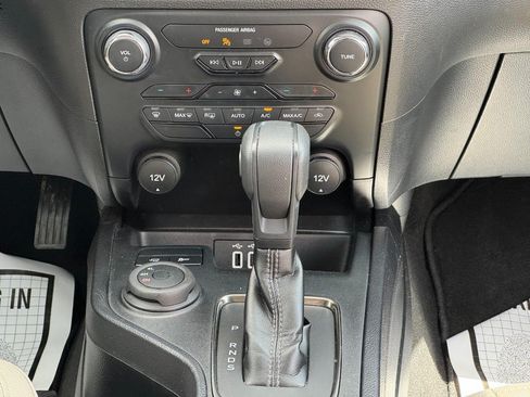 Used 2022 Ford Ranger XLT AWD/4WD image 14