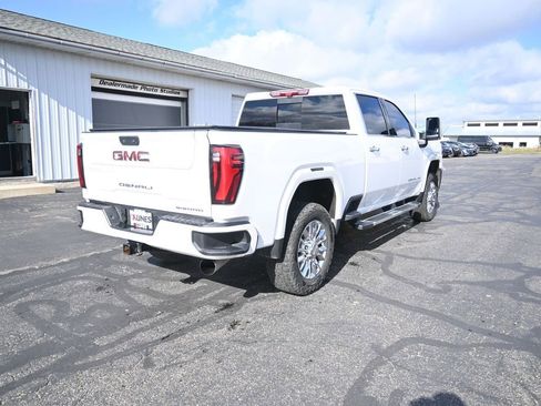 Used 2024 GMC Sierra 3500 Denali w/ Denali Reserve Package image 11