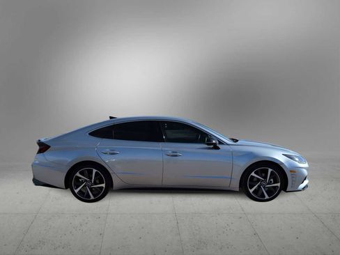 Used 2021 Hyundai Sonata SEL Plus image 9