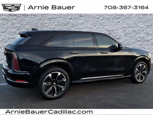Used 2025 Cadillac Escalade IQ Sport 2 AWD/4WD image 7