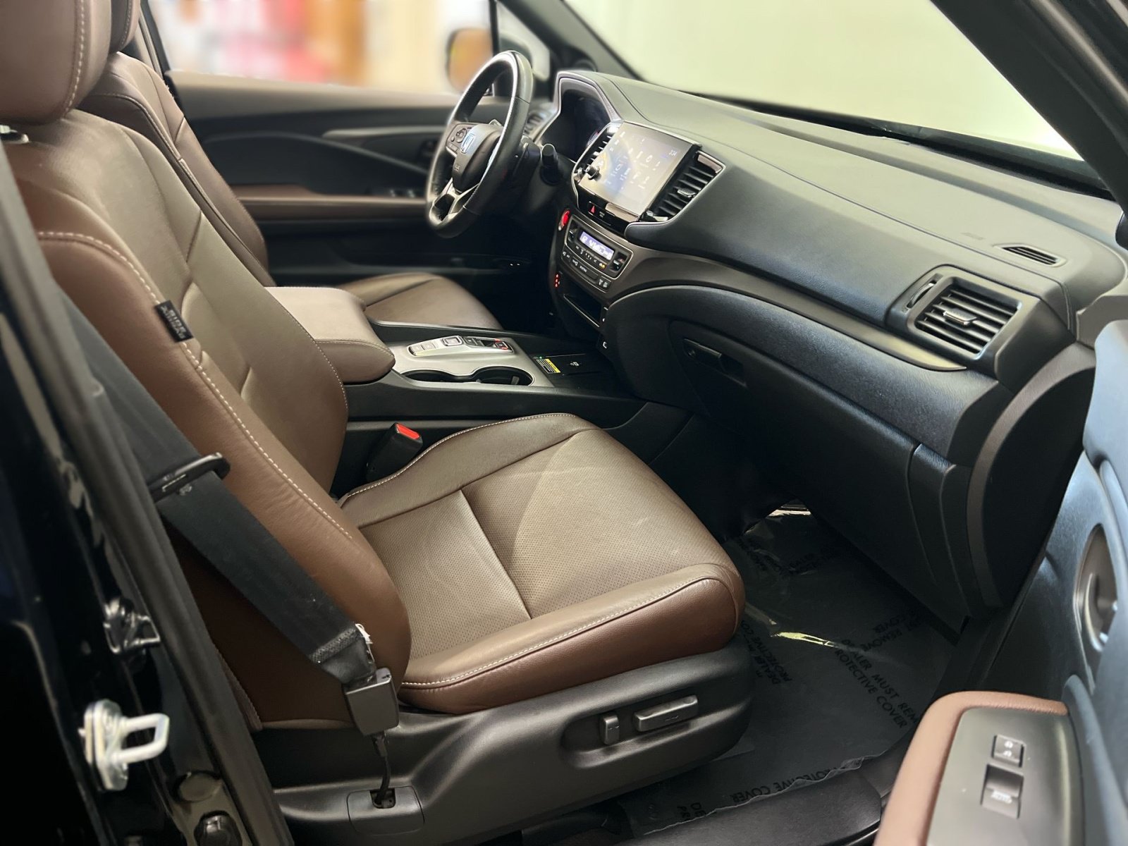 Used 2024 Honda Passport EX-L image 26