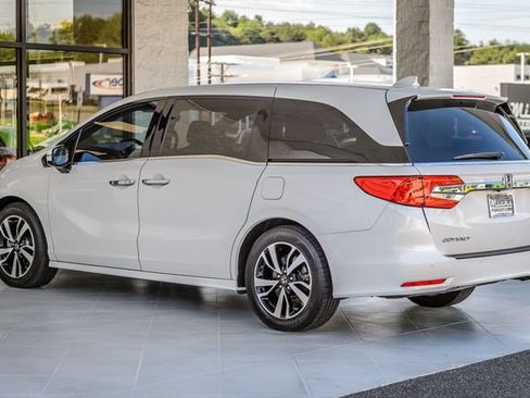 Used 2020 Honda Odyssey Elite image 7