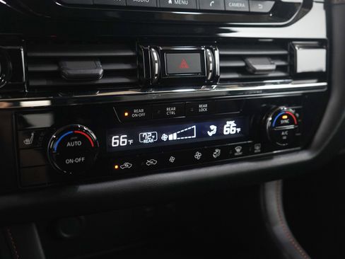 Used 2023 Nissan Pathfinder Rock Creek image 24