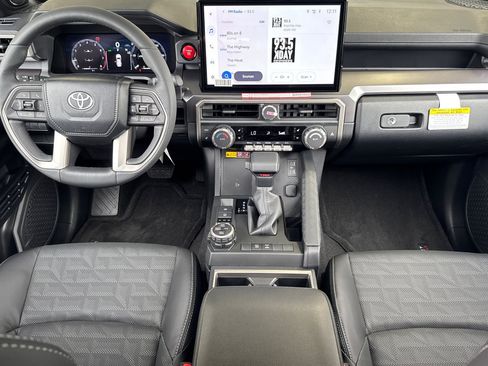 New 2026 Toyota 4Runner TRD Off-Road Premium image 12