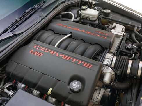 Used 2005 Chevrolet Corvette Convertible w/ Preferred Equipment Group RWD image 24