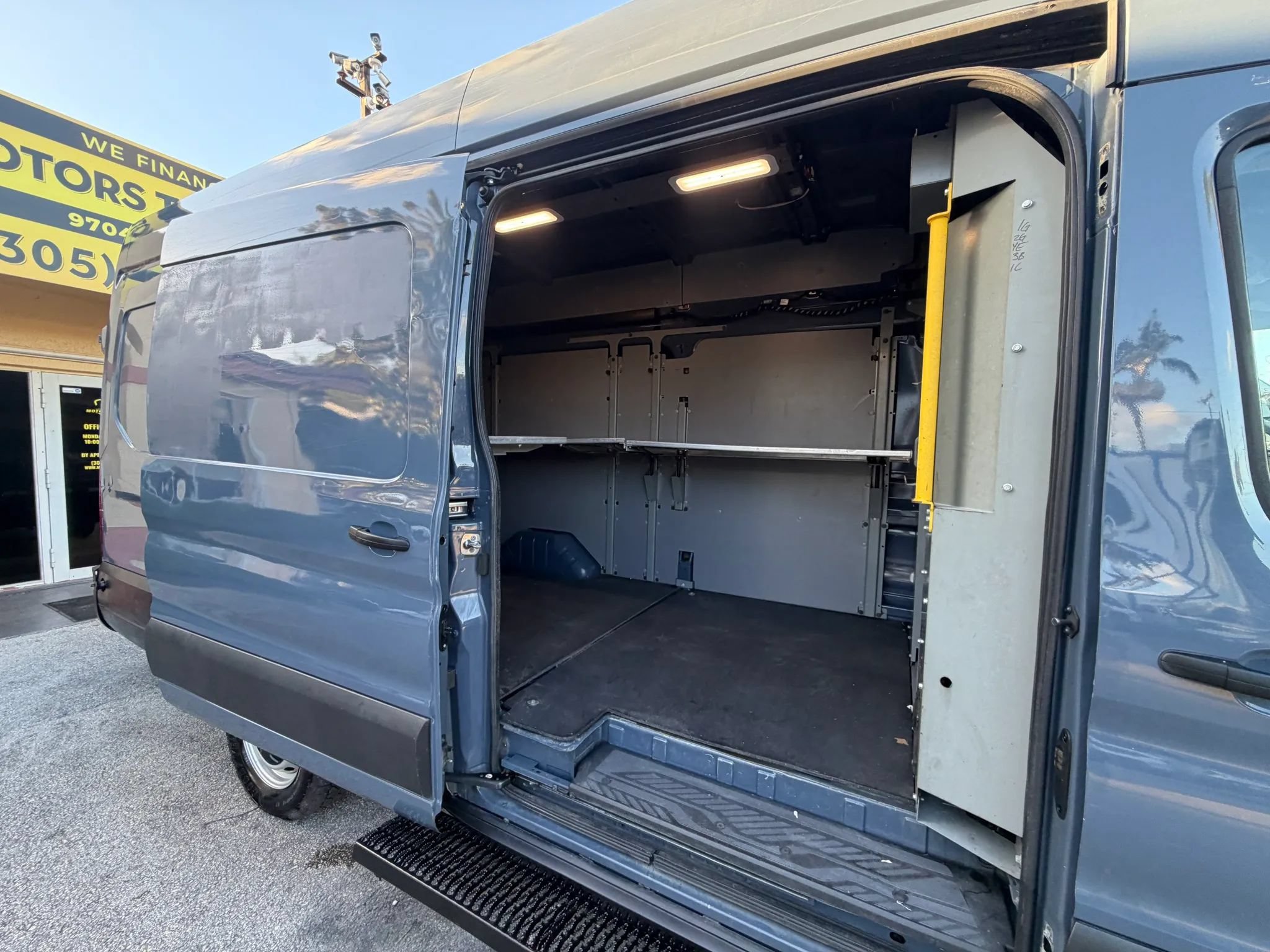 Used 2020 Ford Transit 250 148 High Roof Extended RWD image 6