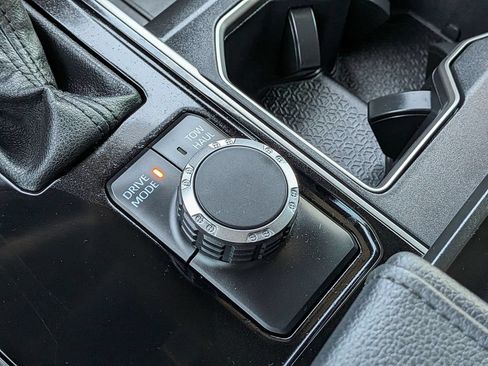 Used 2025 Toyota Tundra SR5 RWD image 27
