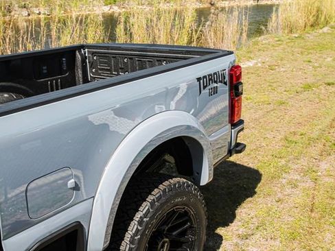 New 2026 Ford F250 Lariat w/ Black Appearance Package AWD/4WD image 6