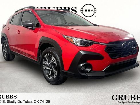 Used 2025 Subaru Crosstrek 2.5i Premium AWD/4WD image 1