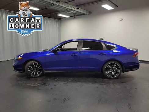 Used 2023 Honda Accord Sport image 5