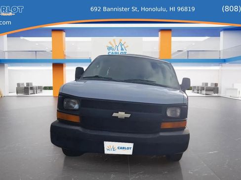 Used 2012 Chevrolet Express 2500 image 13