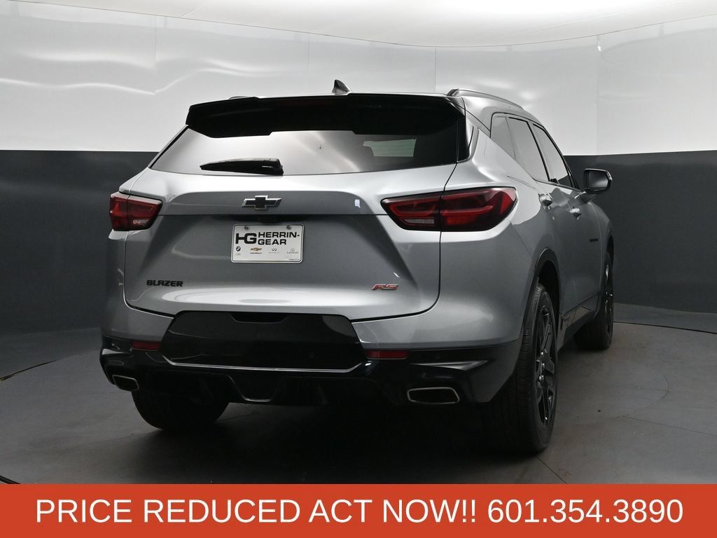 Used 2024 Chevrolet Blazer RS w/ Driver Confidence II Package FWD image 7
