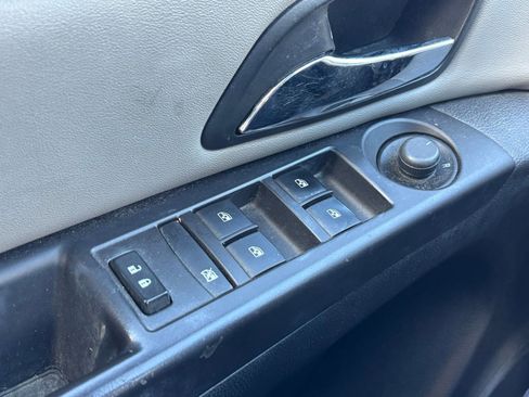 Used 2015 Chevrolet Cruze LT image 8