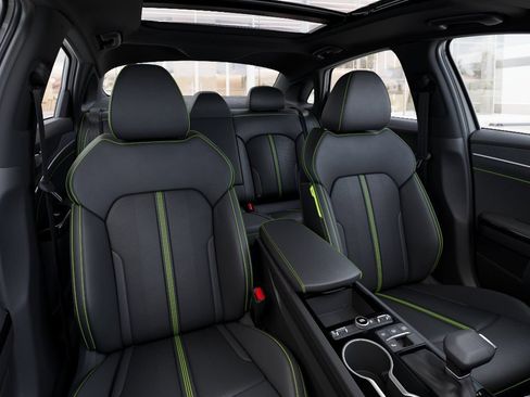 New 2026 Kia K5 GT FWD image 15