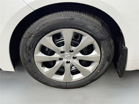 New 2026 Toyota Corolla LE image 11