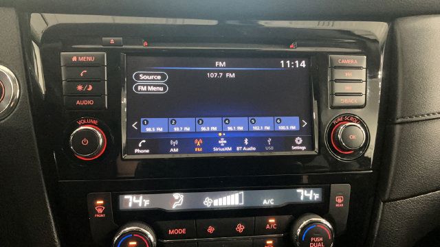 Used 2020 Nissan Rogue SV AWD/4WD image 12