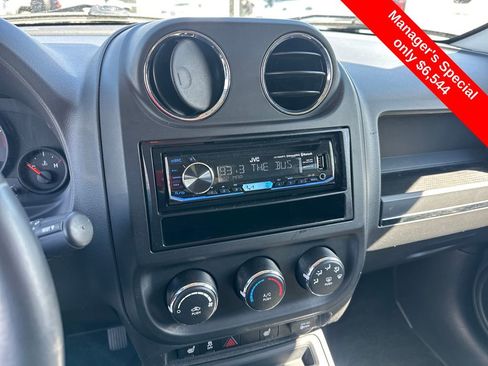 Used 2012 Jeep Patriot Latitude w/ Sun/Sound Group AWD/4WD image 20