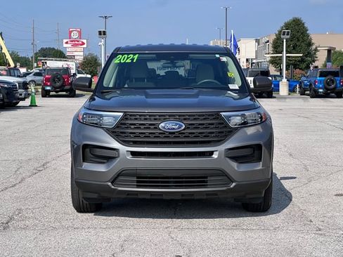 Certified 2021 Ford Explorer 4WD image 2