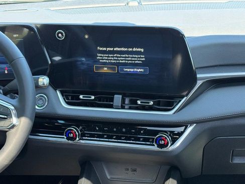 New 2026 Chevrolet Equinox LT w/ Convenience Package II image 26