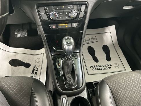 Used 2018 Buick Encore Preferred FWD image 17