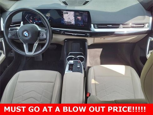 Used 2023 BMW X1 xDrive28i image 9
