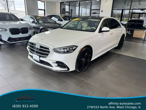 Used 2022 Mercedes-Benz S 580 4MATIC Sedan w/ AMG Line Package image 1