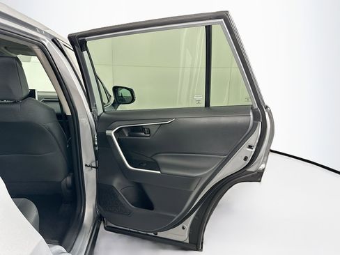 Used 2024 Toyota RAV4 LE image 27