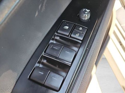 Used 2025 Toyota Camry LE FWD image 11