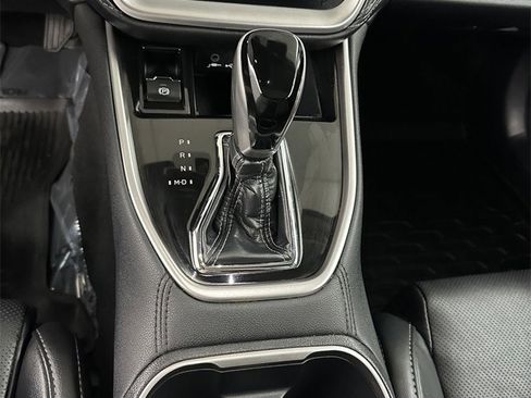 Used 2023 Subaru Outback Limited image 19