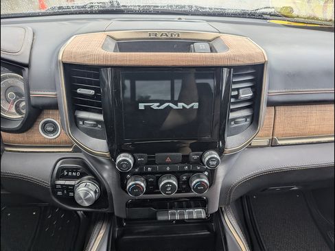 Used 2022 RAM 1500 Limited w/ Body Color Bumper Group AWD/4WD image 32