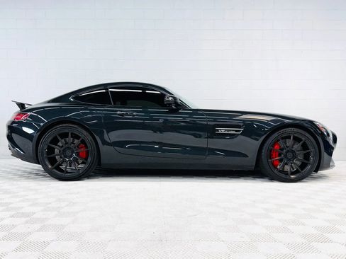Used 2016 Mercedes-Benz AMG GT S image 3