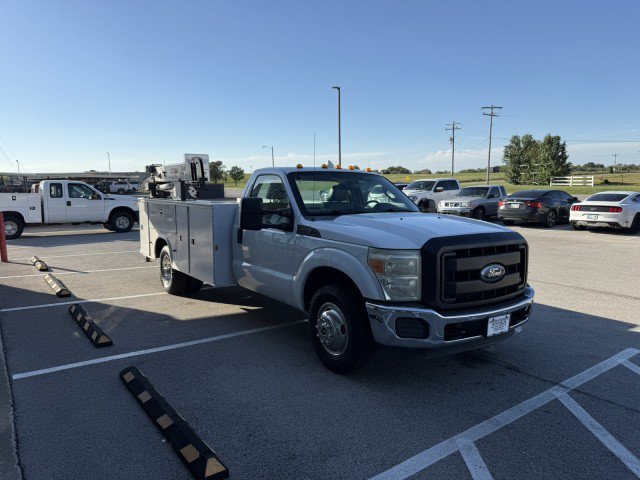 Used 2011 Ford F350 XL w/ XL Value Pkg RWD image 4