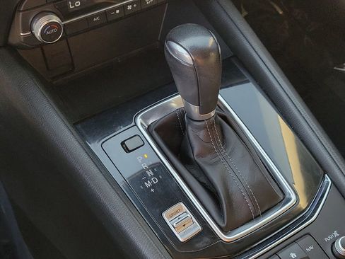 Used 2019 MAZDA CX-5 Touring image 31