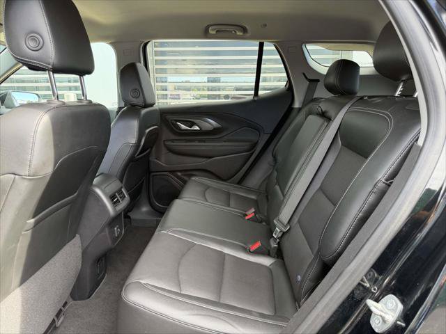 Used 2023 GMC Terrain SLT AWD/4WD image 15