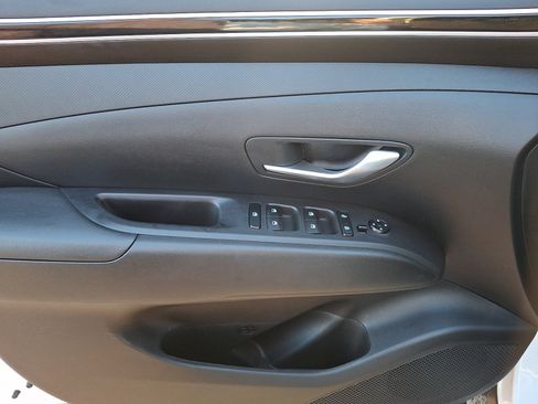 Certified 2024 Hyundai Tucson SEL AWD/4WD image 13