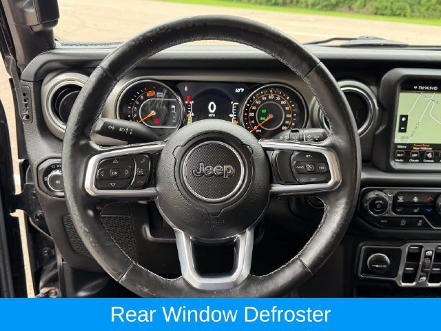 Used 2019 Jeep Wrangler Unlimited Sahara AWD/4WD image 4