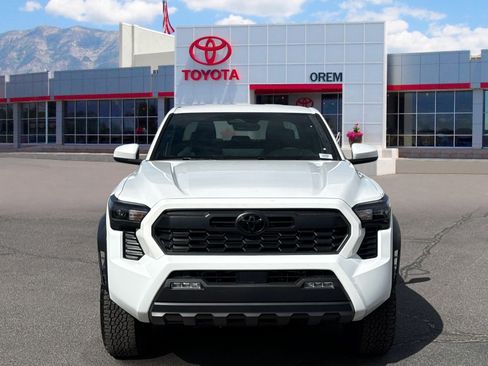 New 2026 Toyota Tacoma TRD Off-Road AWD/4WD image 2