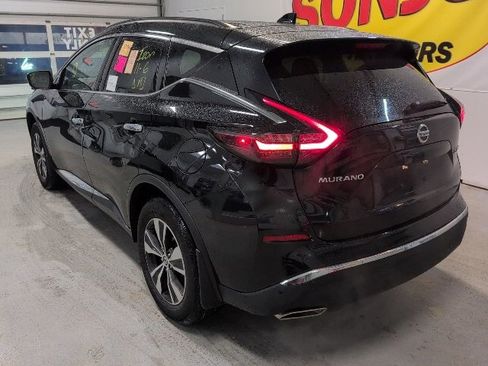 Used 2021 Nissan Murano SV image 3