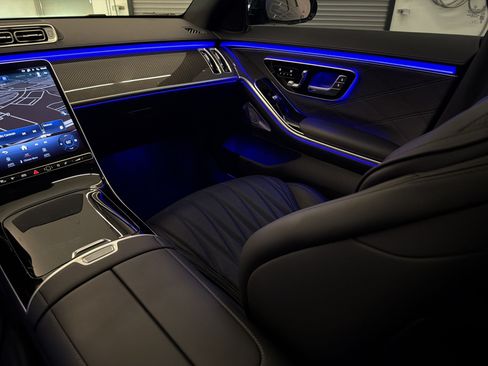 Used 2024 Mercedes-Benz S 63 AMG S image 29